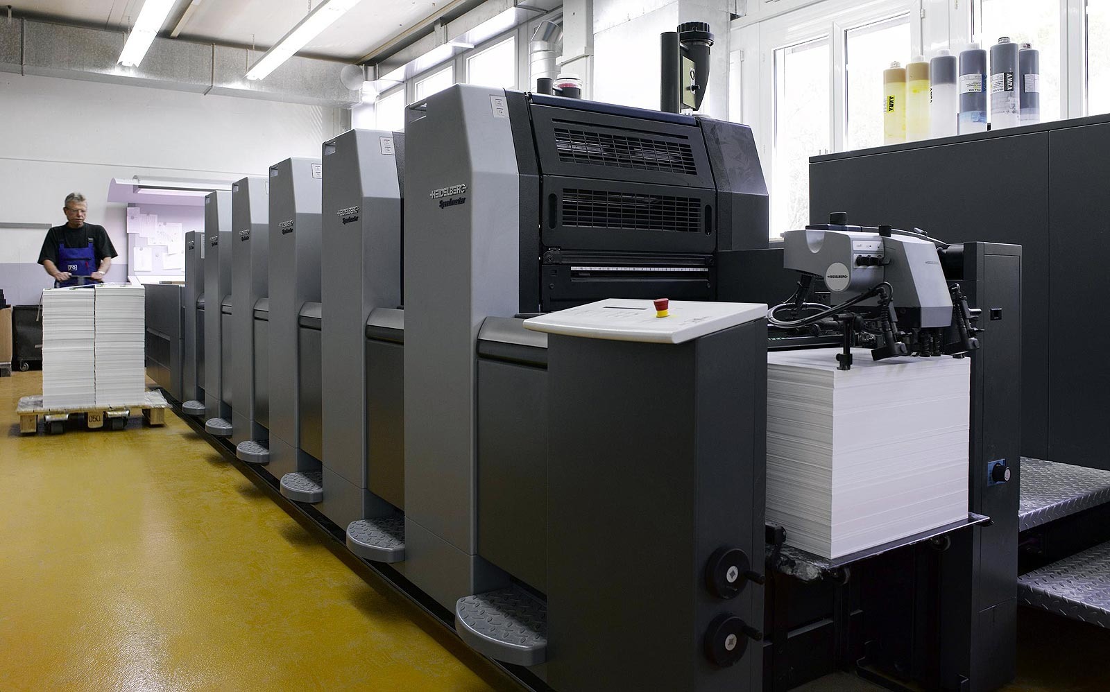 matbaa, tempo, baskı, basım, karton, kağıt, reklam, kartvizit, broşür, tanıtım